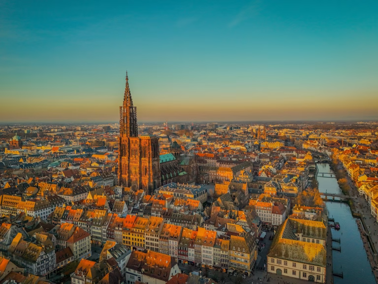 Thomas-Dorgler-Xi170Xot-Uo-Unsplash